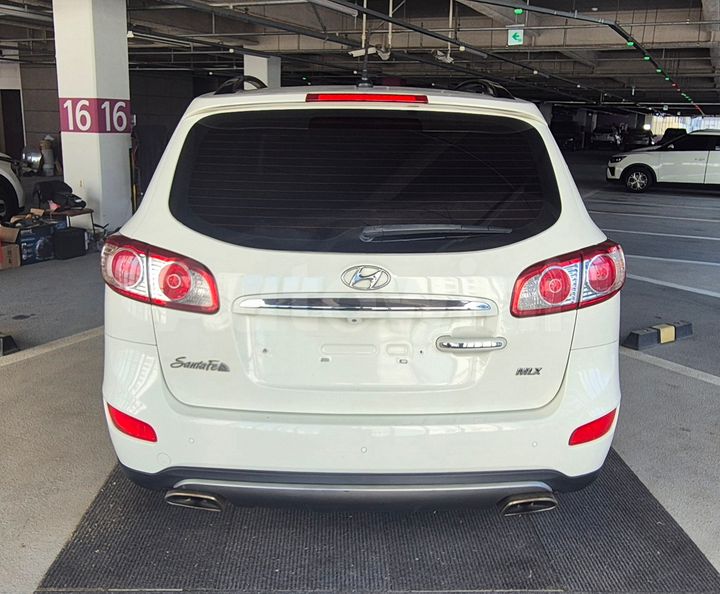 Hyundai SantaFe 2012 — 3