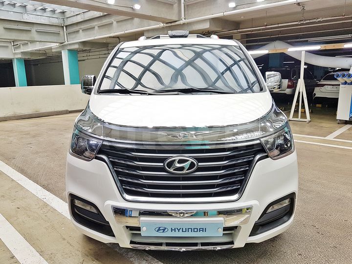 Hyundai Starex 2021 — 3