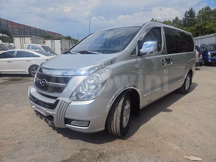 Hyundai Starex 2009 — 2