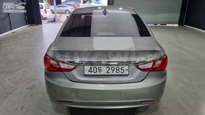Hyundai Sonata 2013 KMHEC41LBDA527817 — 4