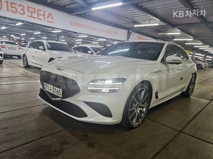 Genesis G70 2021 KMTG341ABMU083696 — 2