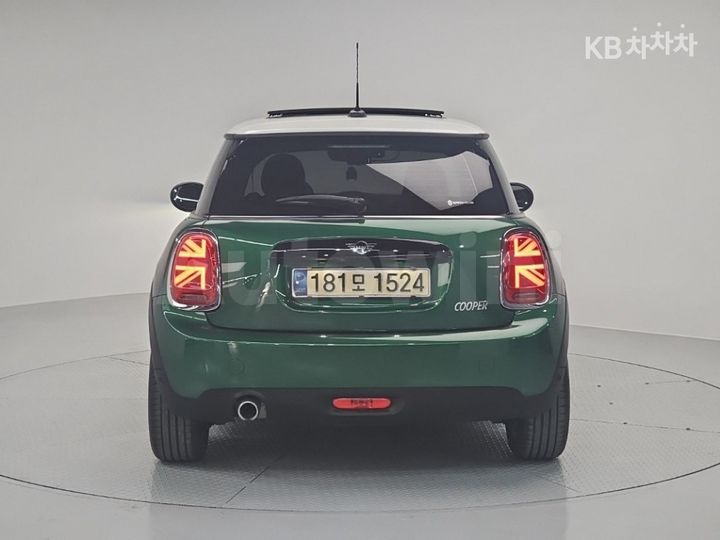 Mini Cooper 2021 WMWXR7101M2N33753 — 3