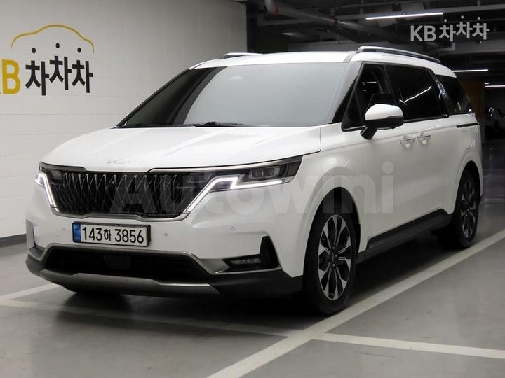 Kia Carnival 2023 KNANC81BBPS247991 — 2
