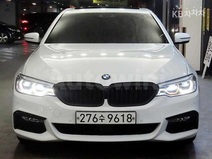 BMW 5 Series 2018 — 2