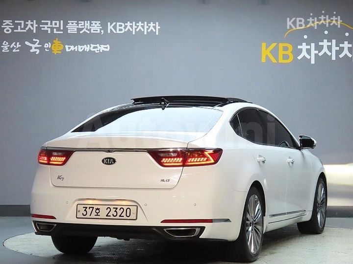 Kia K7 2019 — 2