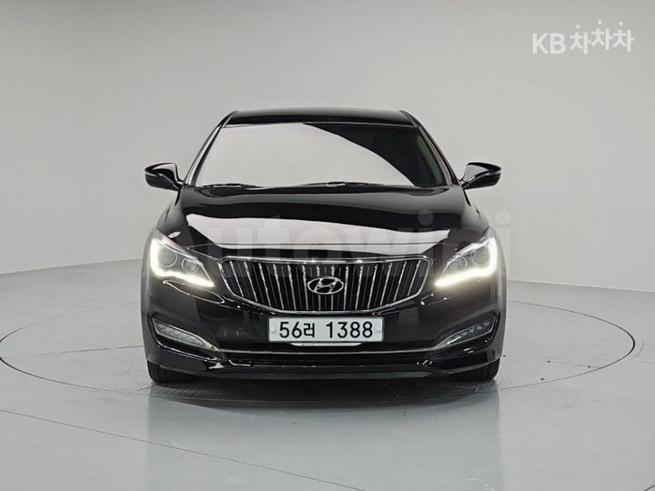 Hyundai Aslan 2015 — 3