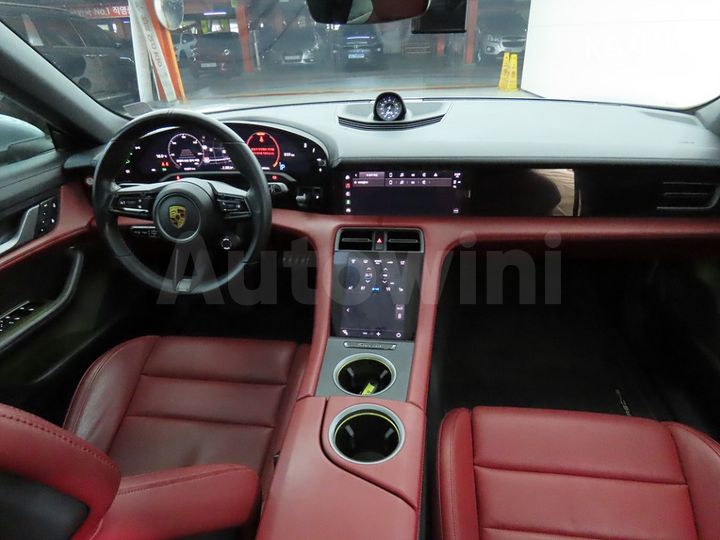 Porsche Taycan 2022 — 5