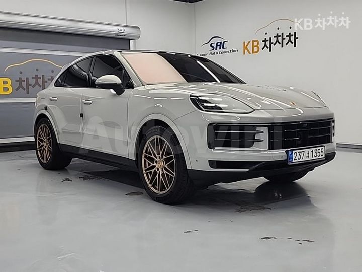 Porsche Cayenne 2024 — 4