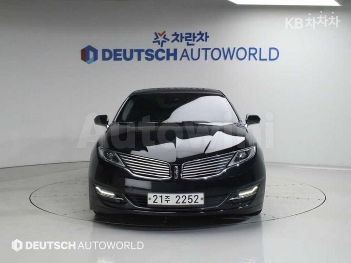 Lincoln MKZ