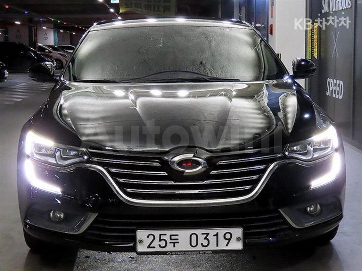 Renault SM6