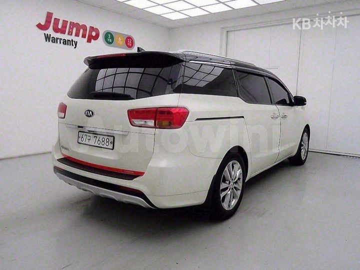 Kia Carnival 2017 KNAMC81ABHS314662 — 4