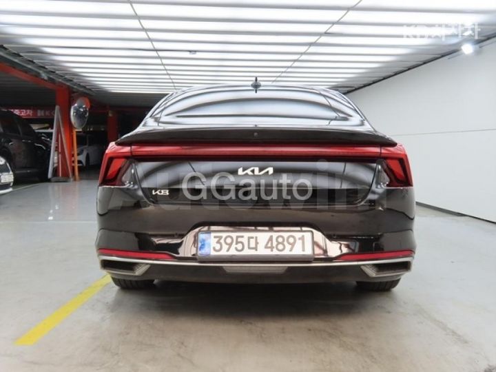Kia K8 2022 KNAM241BBNA002609 — 3