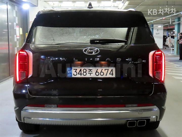 Hyundai Palisade 2023 KMHR581ABPU546194 — 5