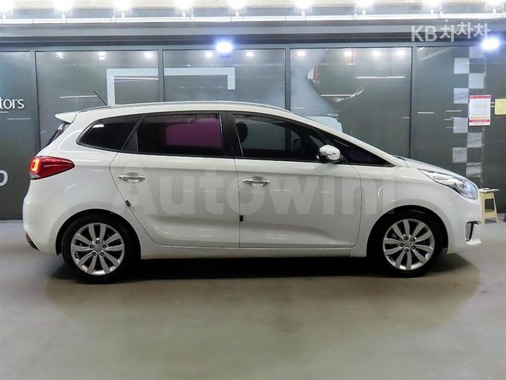 Kia Carens 2014 — 3