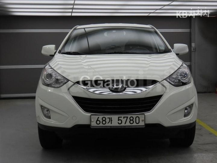 Hyundai Tucson 2011 — 2