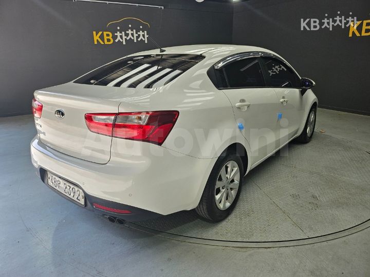 Kia Pride 2014 KNADN413BES498424 — 4
