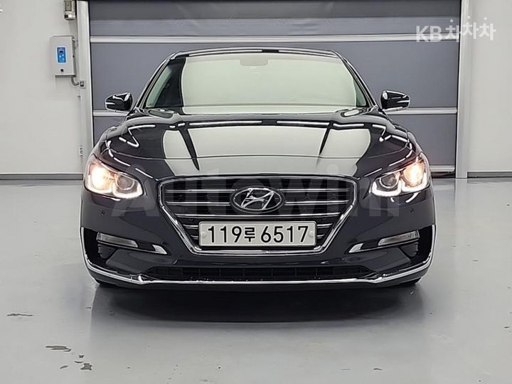Hyundai Grandeur 2017 — 2