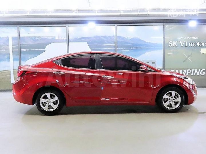 Hyundai Avante 2016 KMHDG41DBGU622341 — 3