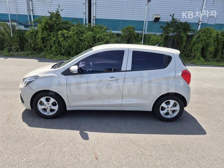 Chevrolet Spark 2016 KLYDC487DGC008154 — 3