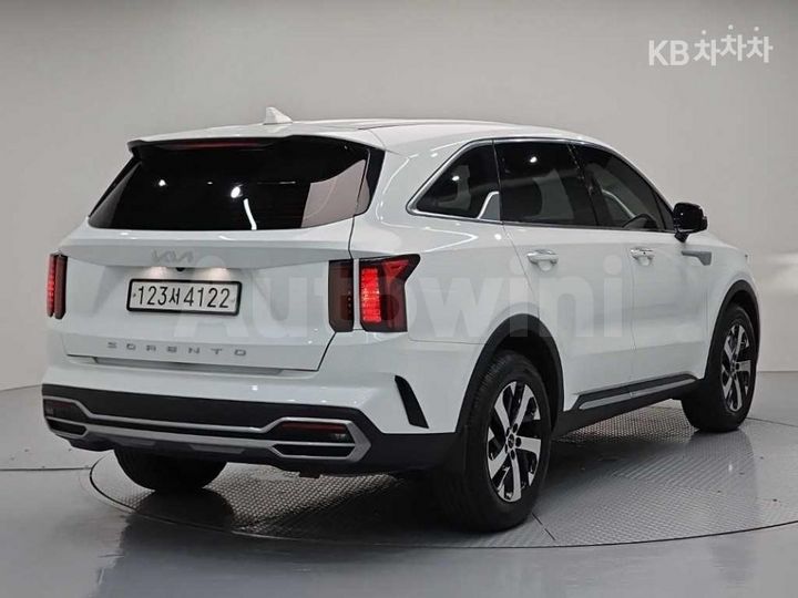 Kia Sorento 2022 — 4