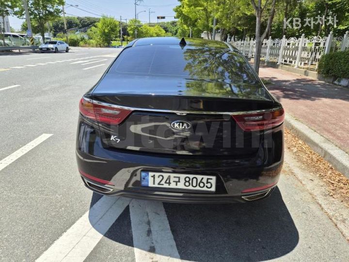 Kia K7 2017 — 4