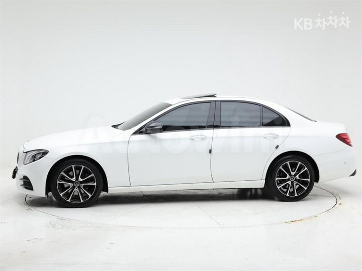 Mercedes-Benz E Class 2020 W1KZF4FB4LA815893 — 3