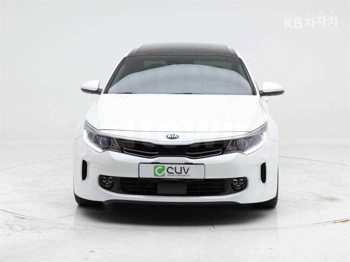 Kia K5 2016 KNAGW41CBGA000626 — 2