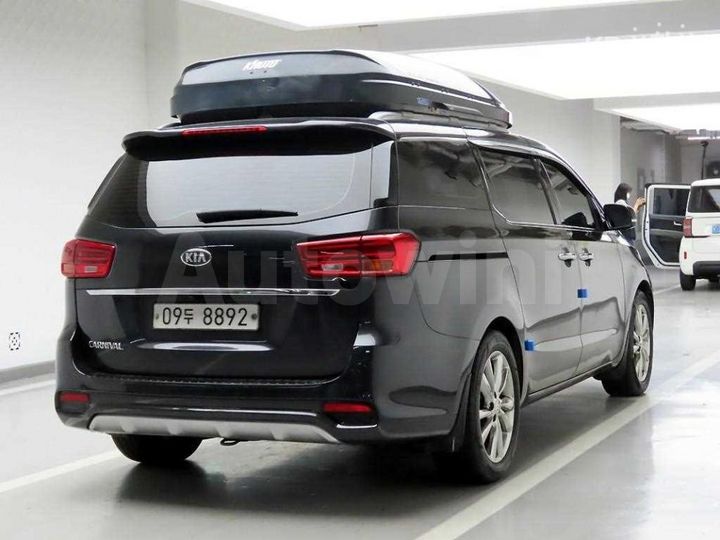 Kia Carnival 2019 KNAMC81ABKS482606 — 4