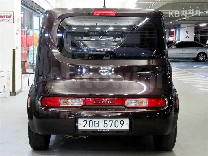 Nissan Cube