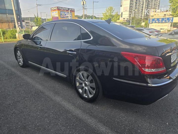 Hyundai Equus 2012 — 4