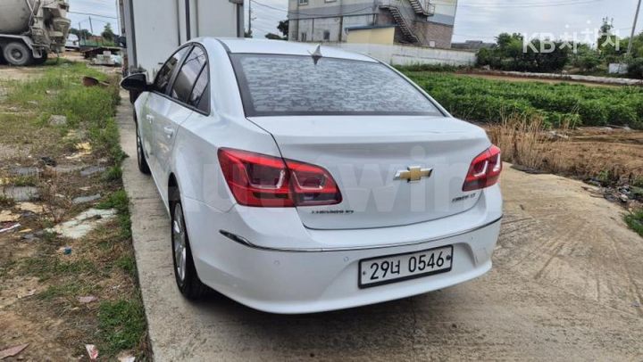 Chevrolet Cruze 2016 — 3