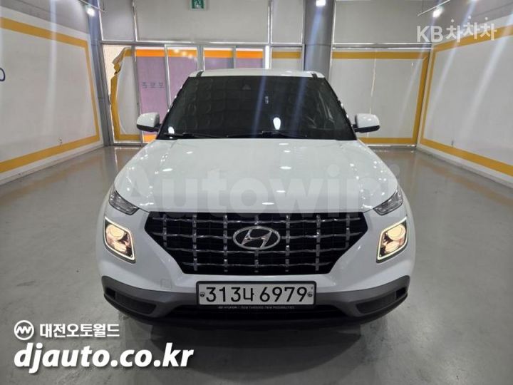 Hyundai Venue