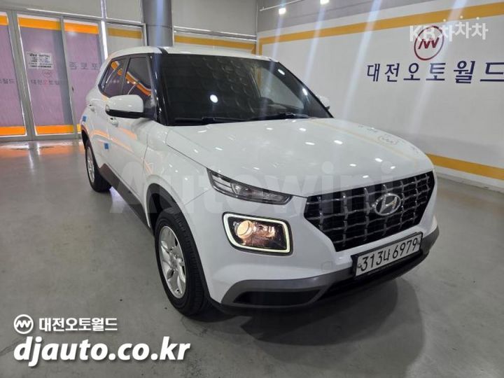 Hyundai Venue