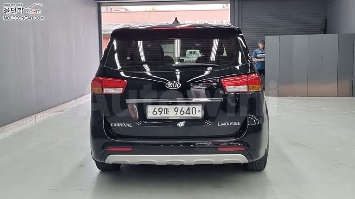 Kia Carnival 2015 — 4