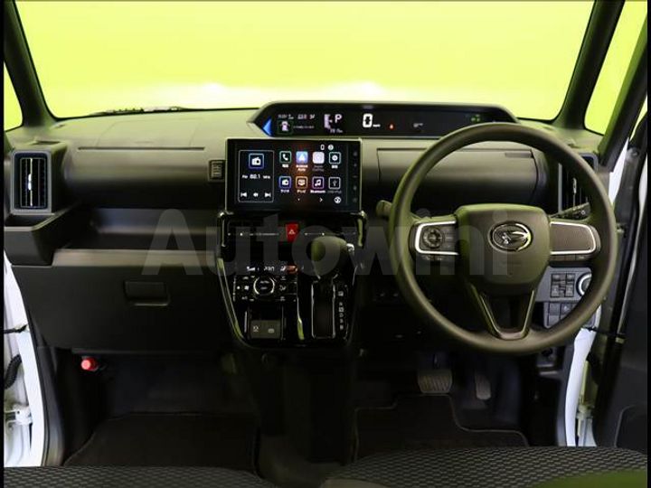 Daihatsu Tanto 2025 — 3