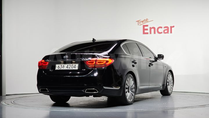 Kia K9 2013 — 2