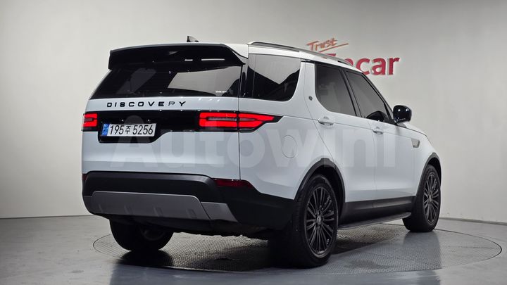 Land Rover Discovery 2018 — 2
