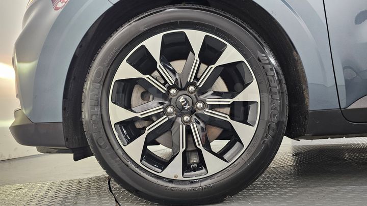 Kia Carnival 2021 — 5