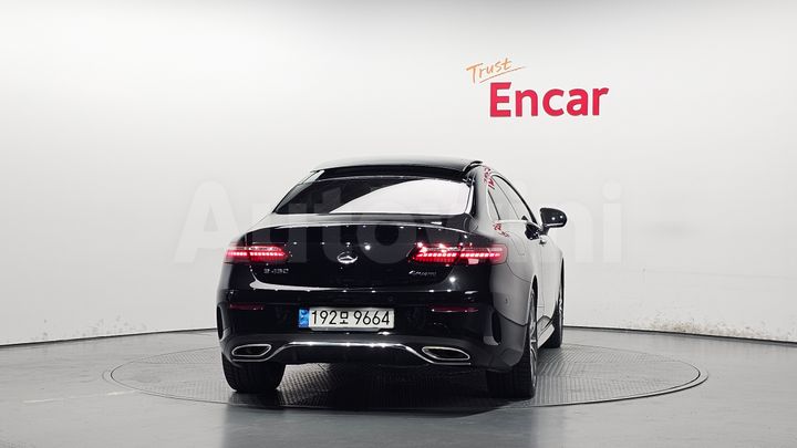 Mercedes Benz E Class 2021 — 4