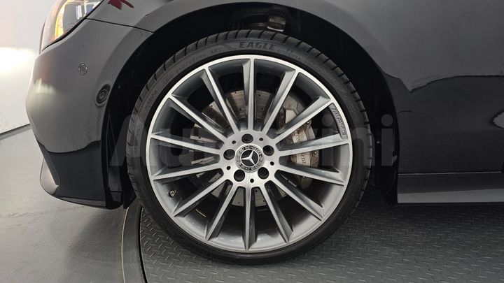 Mercedes Benz E Class 2021 — 5