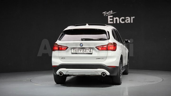 BMW X1 2022 — 4