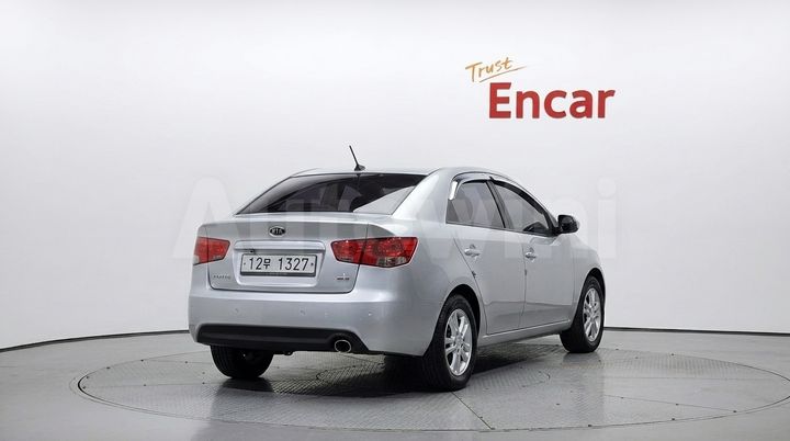 Kia Forte 2011 — 4