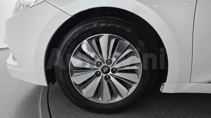Hyundai Grandeur 2015 — 5