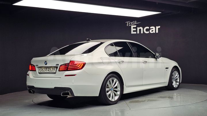BMW 5 Series 2016 — 2