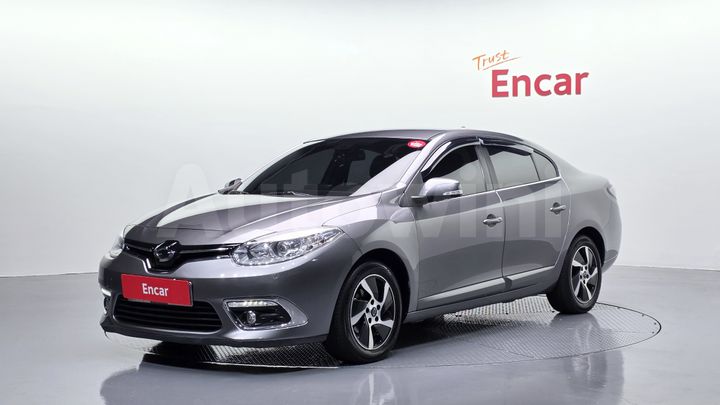 Renault SM3
