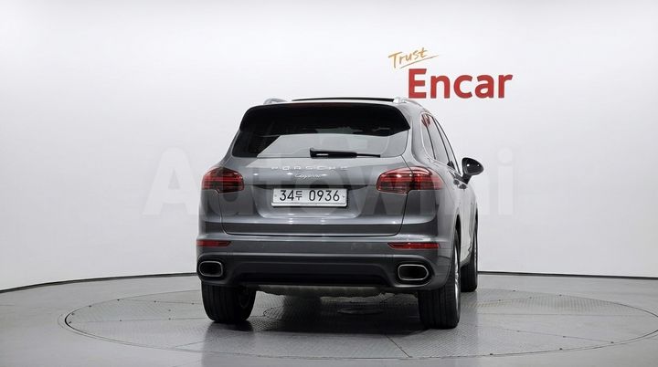 Porsche Cayenne 2015 — 4