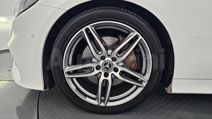 Mercedes-Benz E Class 2020 — 5