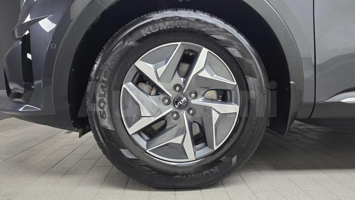 Kia Sorento 2023 — 5