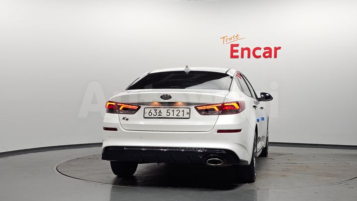 Kia K5 2019 — 4