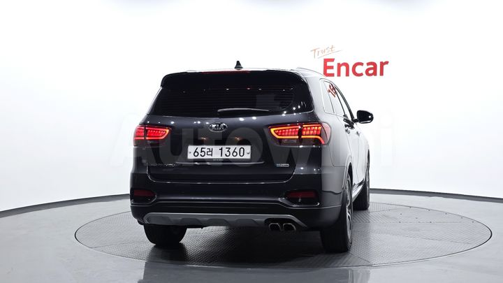 Kia Sorento 2018 — 4